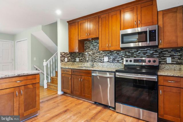 10922 DECATUR DR, Fairfax, VA 22030