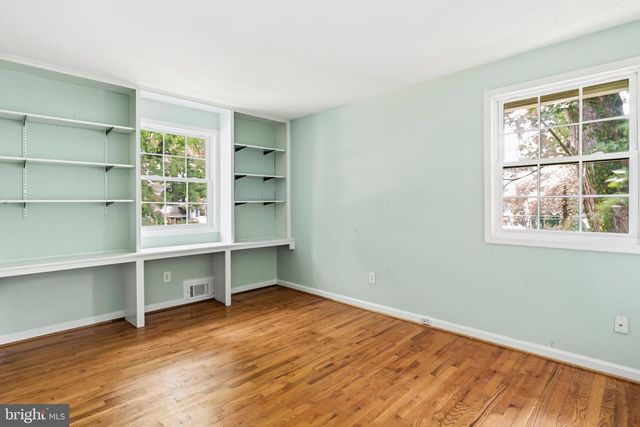 10922 DECATUR DR, Fairfax, VA 22030