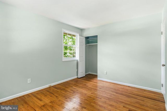 10922 DECATUR DR, Fairfax, VA 22030