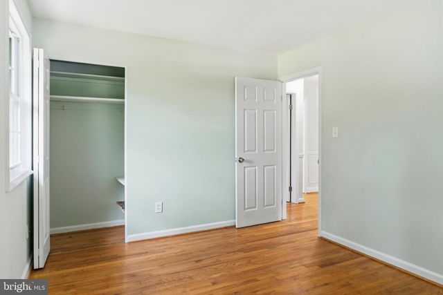 10922 DECATUR DR, Fairfax, VA 22030