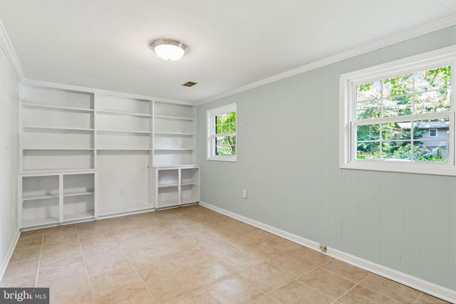 10922 DECATUR DR, Fairfax, VA 22030