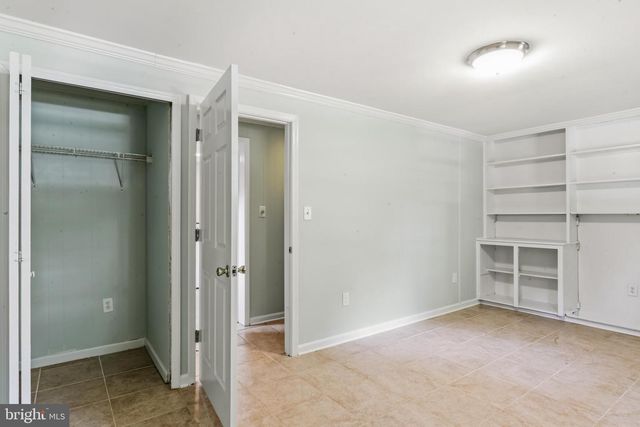 10922 DECATUR DR, Fairfax, VA 22030