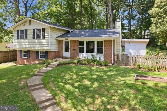 10922 DECATUR DR, Fairfax, VA 22030