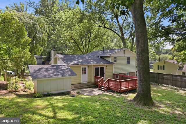 10922 DECATUR DR, Fairfax, VA 22030