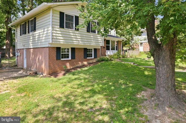 10922 DECATUR DR, Fairfax, VA 22030