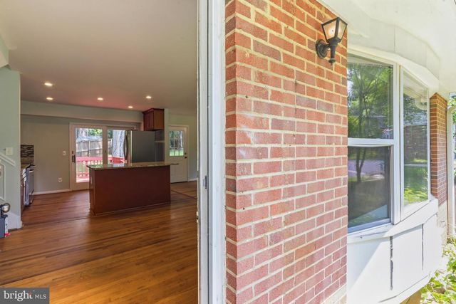 10922 DECATUR DR, Fairfax, VA 22030
