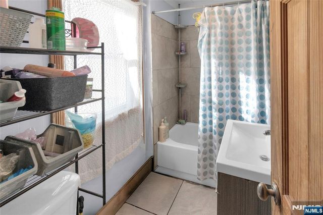 38 Harrison Place, Clifton, NJ 07011