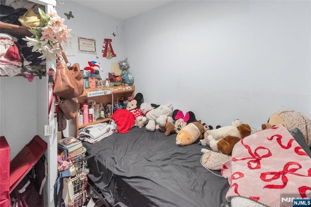 38 Harrison Place, Clifton, NJ 07011