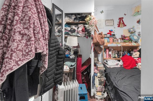 38 Harrison Place, Clifton, NJ 07011