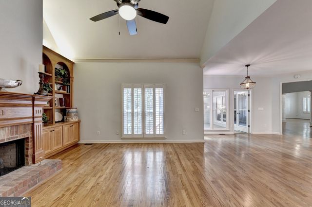 3515 Woodbury Creek Drive, Cumming, GA 30041