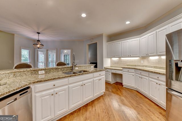 3515 Woodbury Creek Drive, Cumming, GA 30041