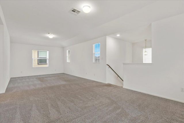 101 Rowdy Yates WAY, Jarrell, TX 76537