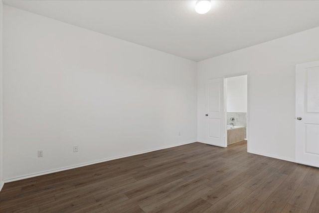 101 Rowdy Yates WAY, Jarrell, TX 76537