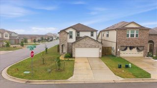 101 Rowdy Yates WAY, Jarrell, TX 76537