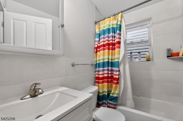 174 Littleton Ave, Newark City, NJ 07103