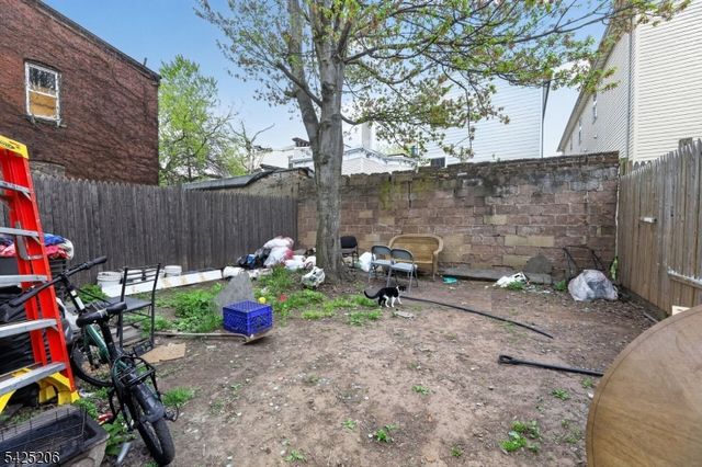 174 Littleton Ave, Newark City, NJ 07103