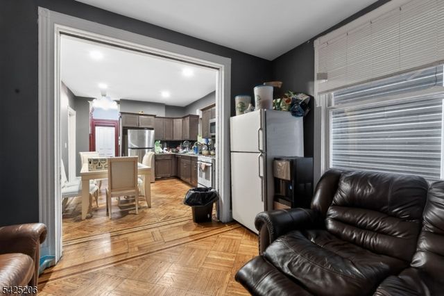 174 Littleton Ave, Newark City, NJ 07103