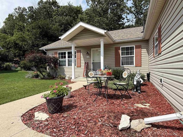 N115W21122 Brookside Circle, Germantown, WI 53022