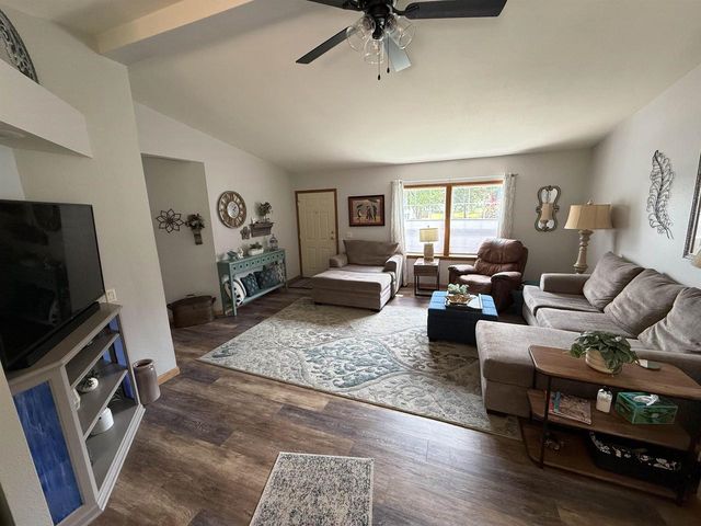 N115W21122 Brookside Circle, Germantown, WI 53022