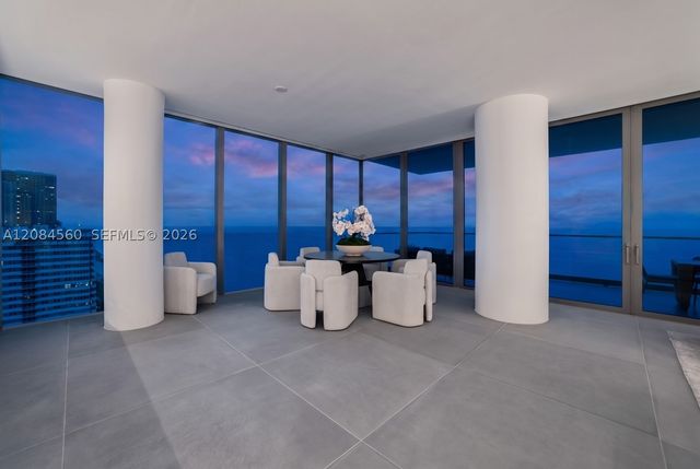 2000 S Ocean Dr 19A, Hallandale Beach, FL 33009