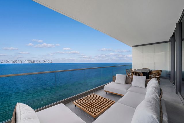 2000 S Ocean Dr 19A, Hallandale Beach, FL 33009