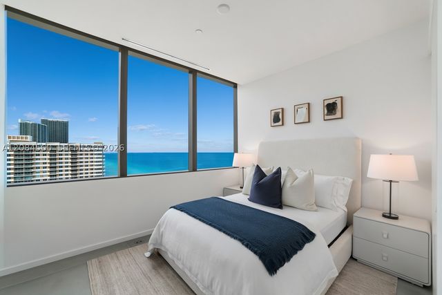 2000 S Ocean Dr 19A, Hallandale Beach, FL 33009