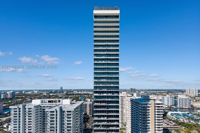2000 S Ocean Dr 19A, Hallandale Beach, FL 33009