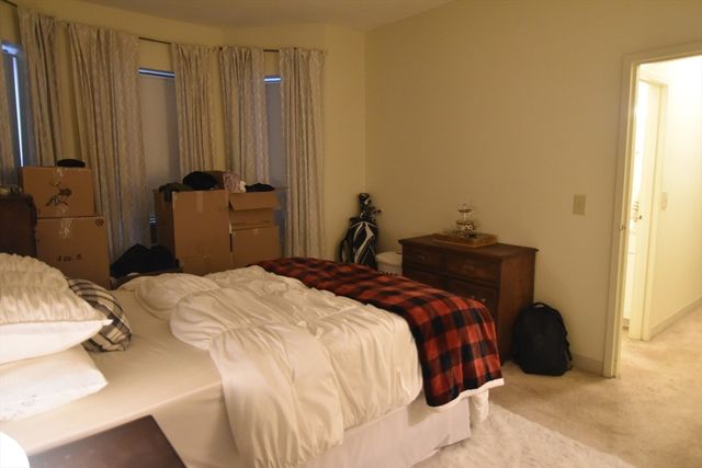 5 Royce Rd 6, Boston, MA 02134
