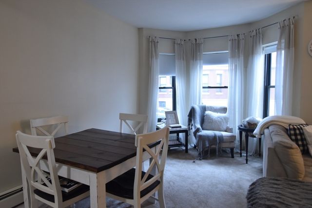 5 Royce Rd 6, Boston, MA 02134