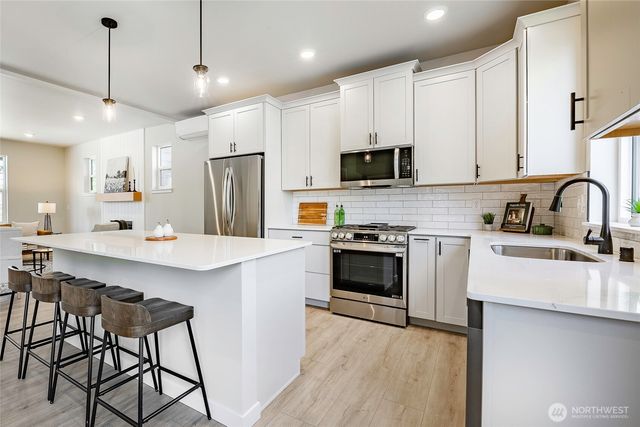 2979 Oleander Lane, Blaine, WA 98230