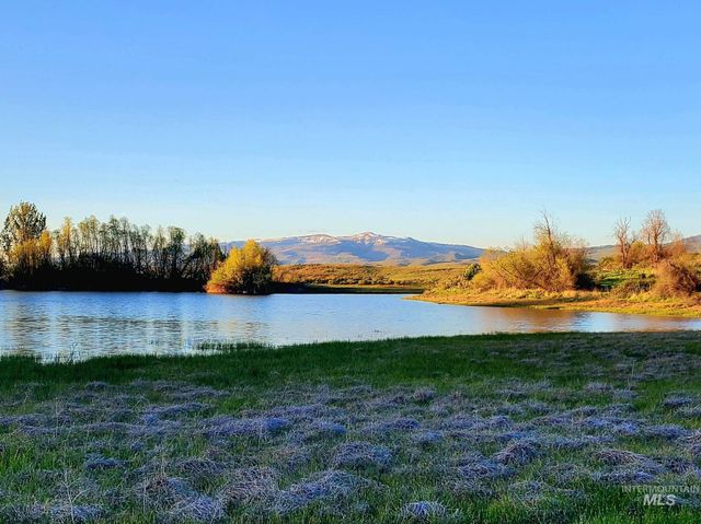 2216 Ben Ross, Indian Valley, ID 83632