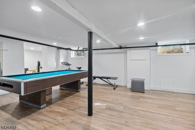 59 W Passaic St, Maywood Boro, NJ 07607