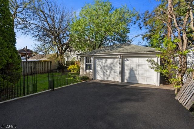 59 W Passaic St, Maywood Boro, NJ 07607