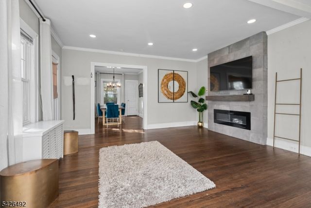 59 W Passaic St, Maywood Boro, NJ 07607