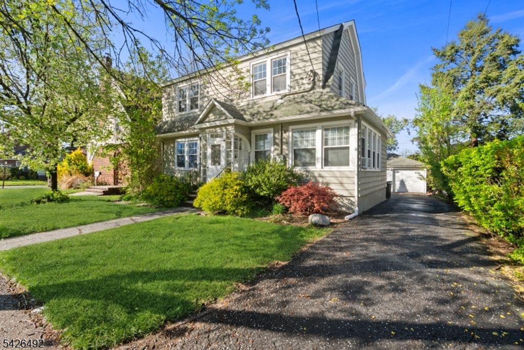 59 W Passaic St, Maywood Boro, NJ 07607 — photo 2