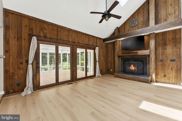 21291 SMOKEHOUSE CT, Ashburn, VA 20147