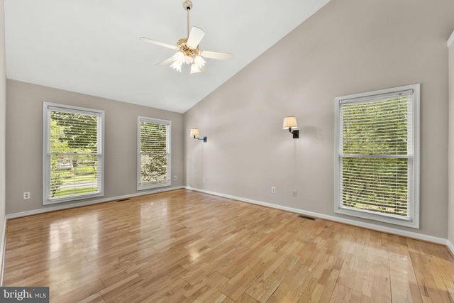21291 SMOKEHOUSE CT, Ashburn, VA 20147
