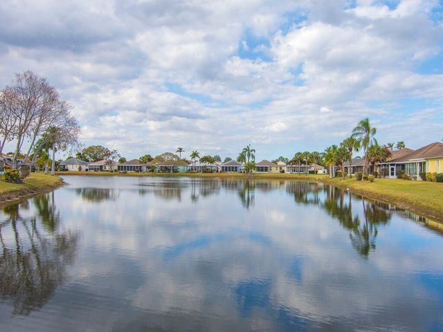 1008 NW Tuscany Drive, Port St. Lucie, FL 34986
