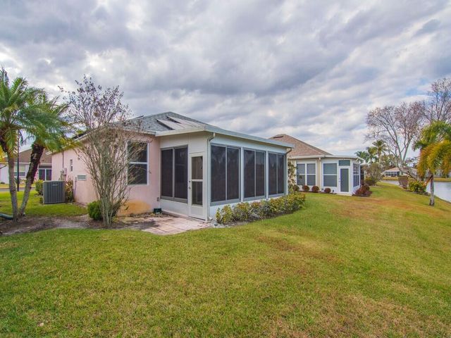 1008 NW Tuscany Drive, Port St. Lucie, FL 34986