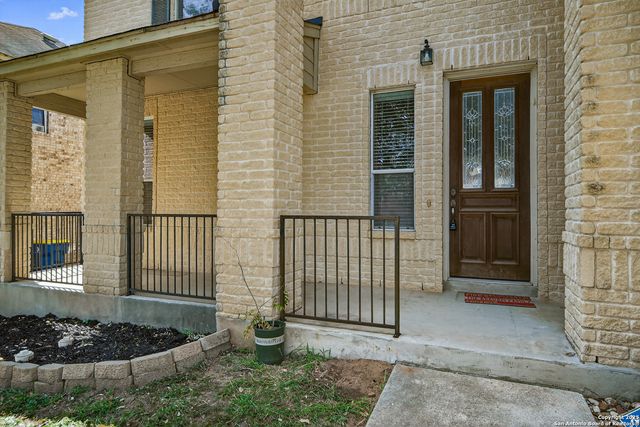 221 Springtree Cove, Cibolo, TX 78108