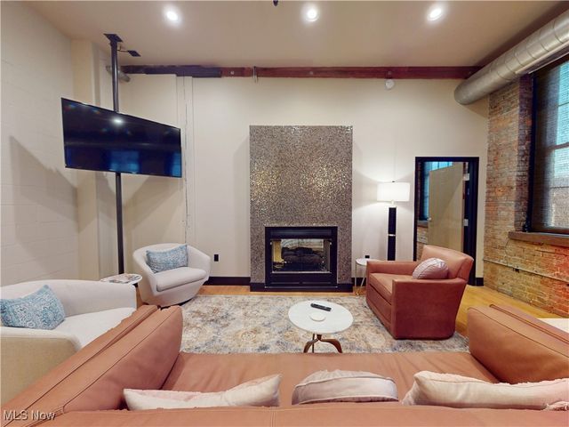 1260 W 4th Street 402, Cleveland, OH 44113