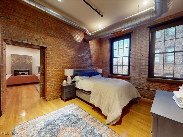 1260 W 4th Street 402, Cleveland, OH 44113