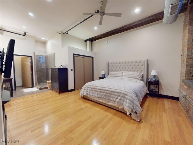 1260 W 4th Street 402, Cleveland, OH 44113