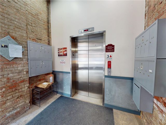 1260 W 4th Street 402, Cleveland, OH 44113