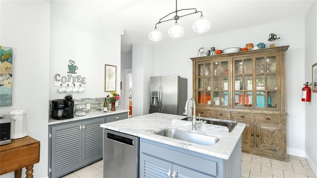 112 16TH STREET W, Bradenton, FL 34205