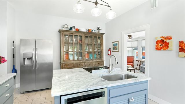 112 16TH STREET W, Bradenton, FL 34205