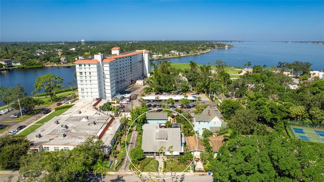 112 16TH STREET W, Bradenton, FL 34205