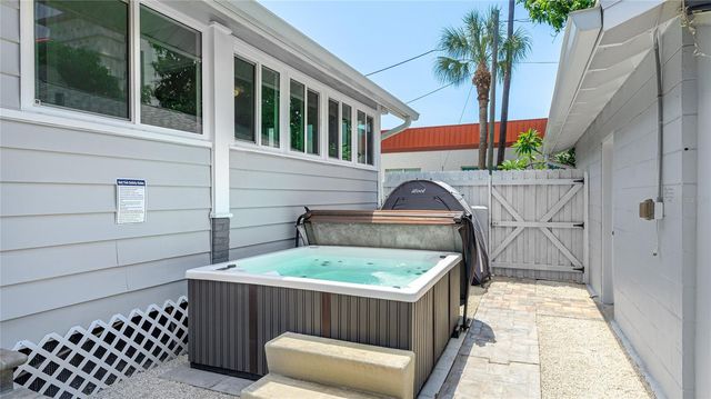 112 16TH STREET W, Bradenton, FL 34205