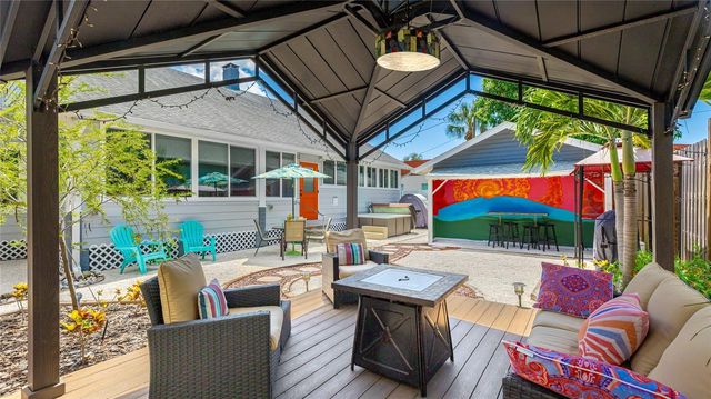 112 16TH STREET W, Bradenton, FL 34205