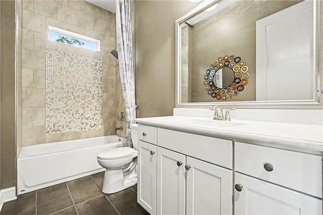 105 Sheridan Drive, Woodstock, GA 30189